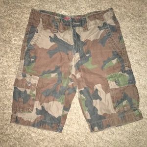 Boys 10 regular Arizona camo shorts